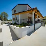 Roza-dolinci Сasa de vacaciones