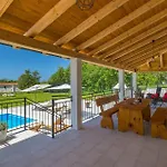 Roza-dolinci Сasa de vacaciones Sveti Petar u Sumi